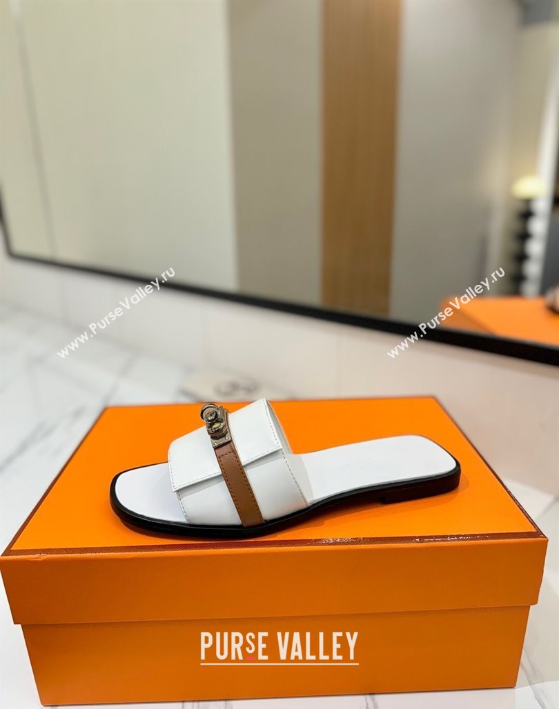 Hermes Giulia Flat Slides Sandal in Calfskin Leather with Kelly Buckle Strap White 2025 0421 (MD-250421052)