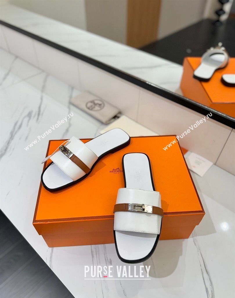 Hermes Giulia Flat Slides Sandal in Calfskin Leather with Kelly Buckle Strap White 2025 0421 (MD-250421052)