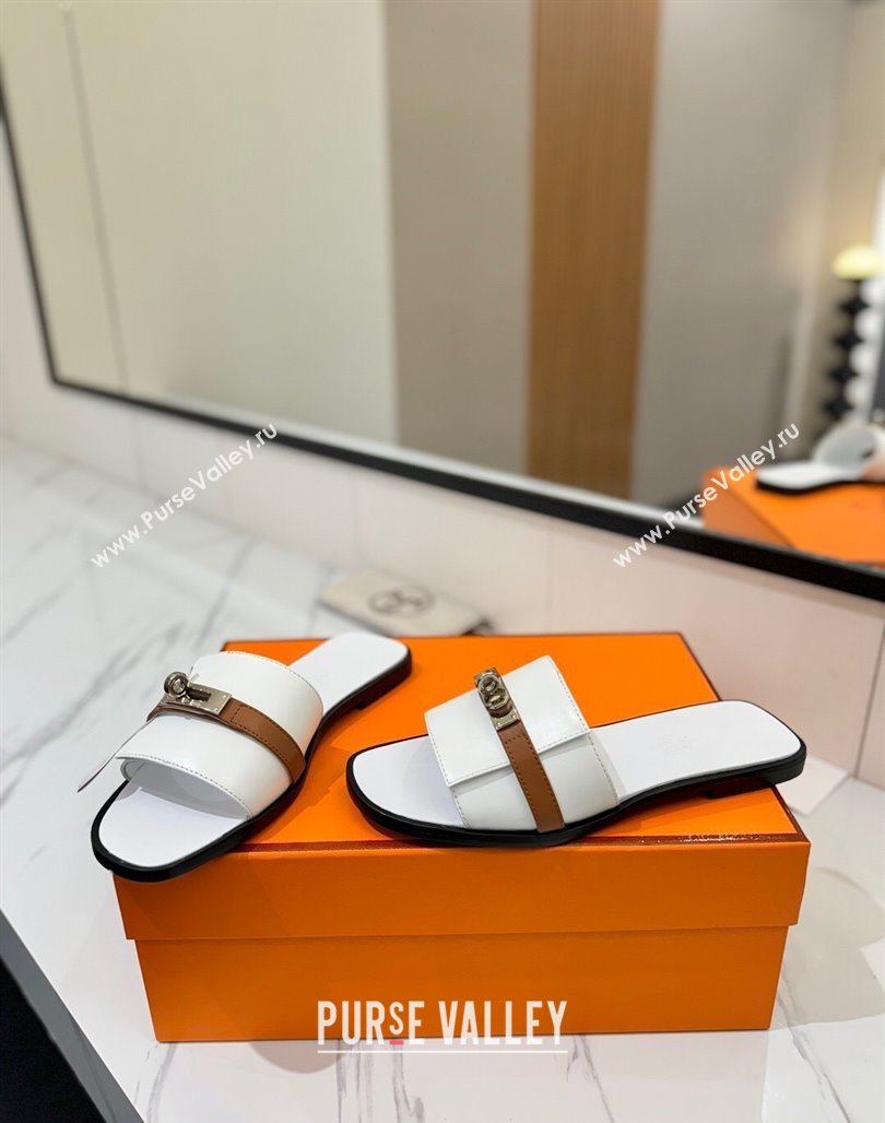 Hermes Giulia Flat Slides Sandal in Calfskin Leather with Kelly Buckle Strap White 2025 0421 (MD-250421052)