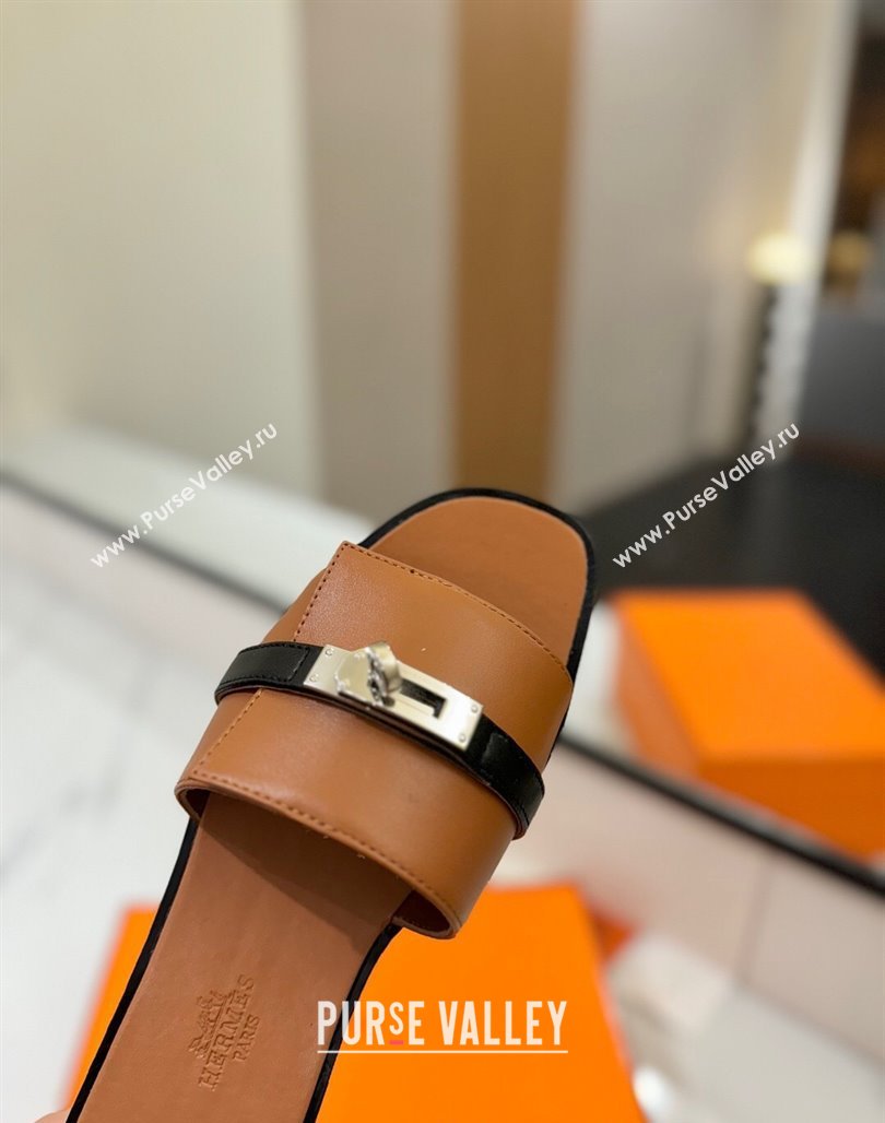 Hermes Giulia Flat Slides Sandal in Calfskin Leather with Kelly Buckle Strap Brown 2025 0421 (MD-250421053)