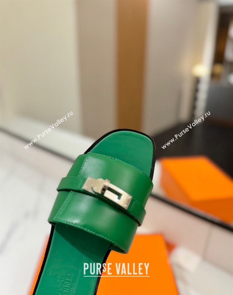 Hermes Giulia Flat Slides Sandal in Smooth Calfskin with Kelly Buckle Strap Green 2025 0421 (MD-250421054)