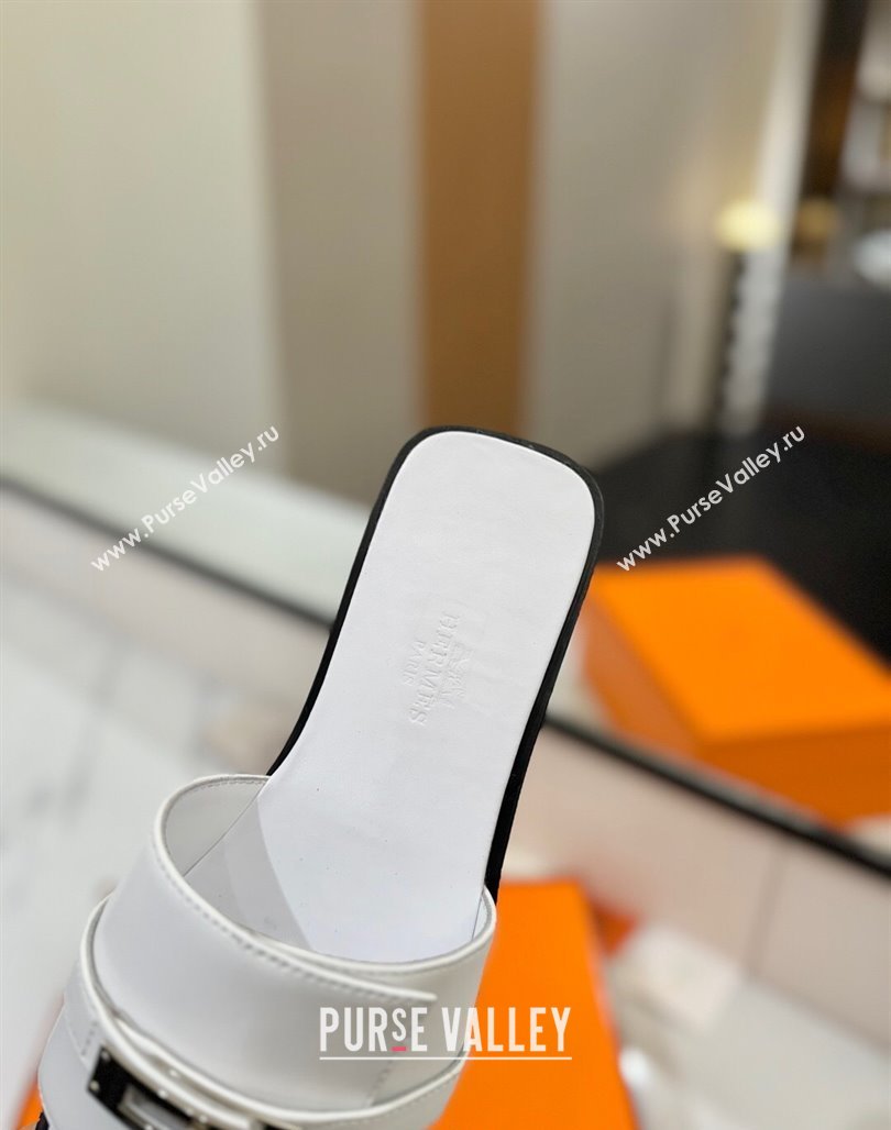 Hermes Giulia Flat Slides Sandal in Smooth Calfskin with Kelly Buckle Strap White 2025 0421 (MD-250421055)