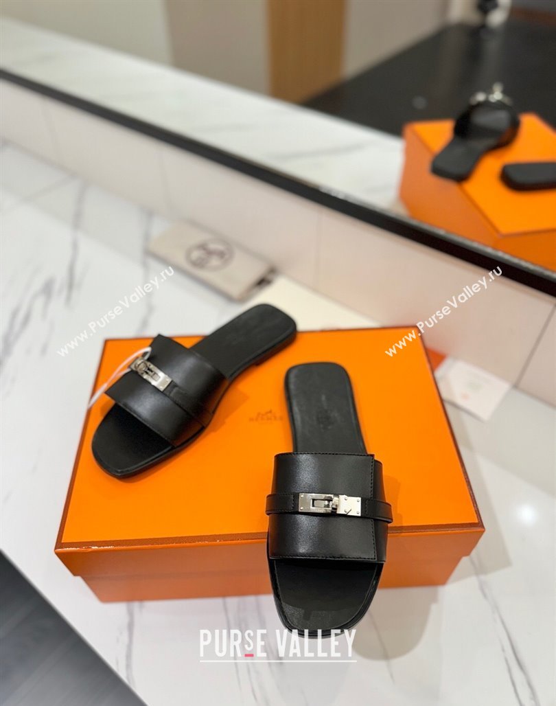 Hermes Giulia Flat Slides Sandal in Smooth Calfskin with Kelly Buckle Strap Black 2025 0421 (MD-250421059)