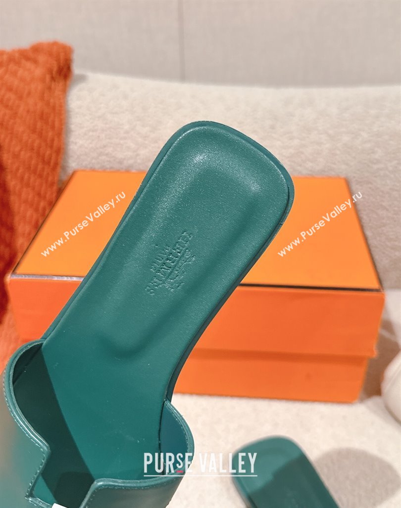 Hermes Oran Classic Flat Slides Sandal in Smooth Calfskin Dark Green 2025 0421 (MD-250421064)