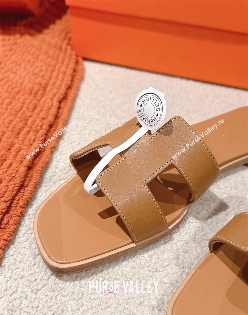 Hermes Oran Classic Flat Slides Sandal in Smooth Calfskin Light Brown 2025 0421 (MD-250421067)