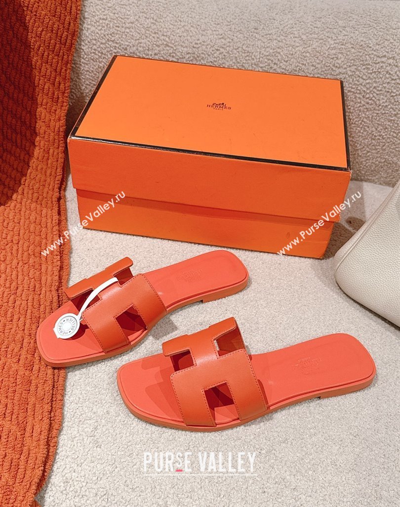 Hermes Oran Classic Flat Slides Sandal in Smooth Calfskin Orange 2025 0421 (MD-250421071)