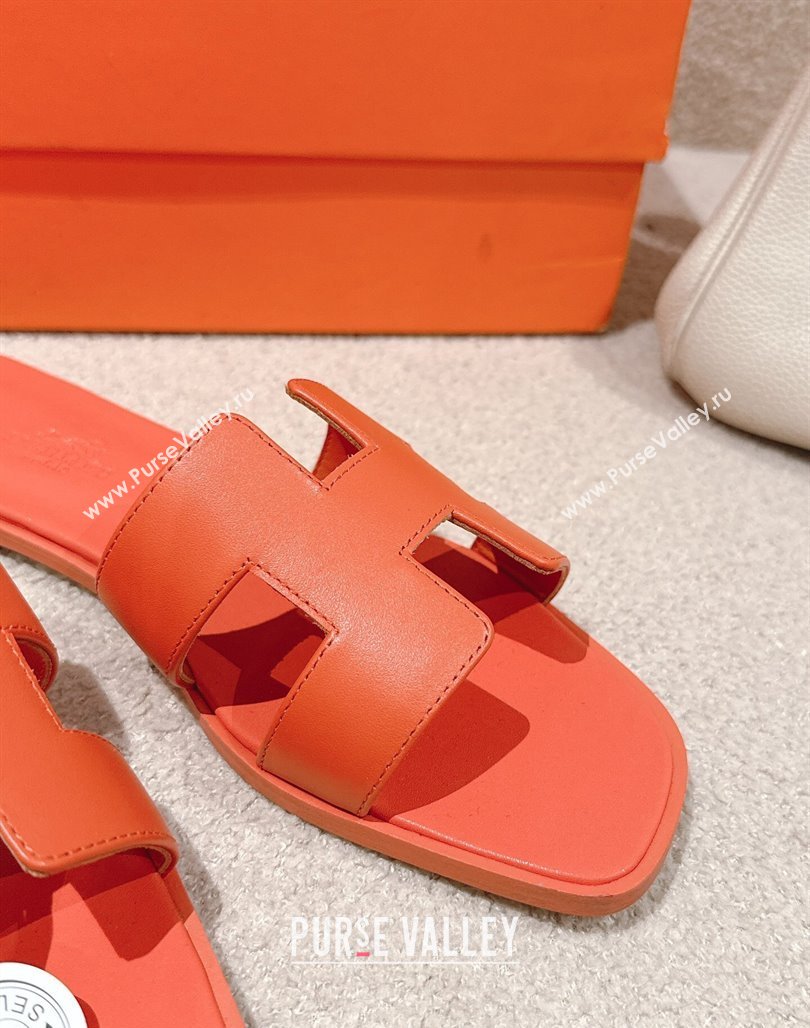 Hermes Oran Classic Flat Slides Sandal in Smooth Calfskin Orange 2025 0421 (MD-250421071)