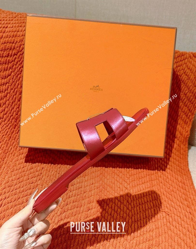 Hermes Oran Classic Flat Slides Sandal in Smooth Calfskin Dark Red 2025 0421 (MD-250421075)
