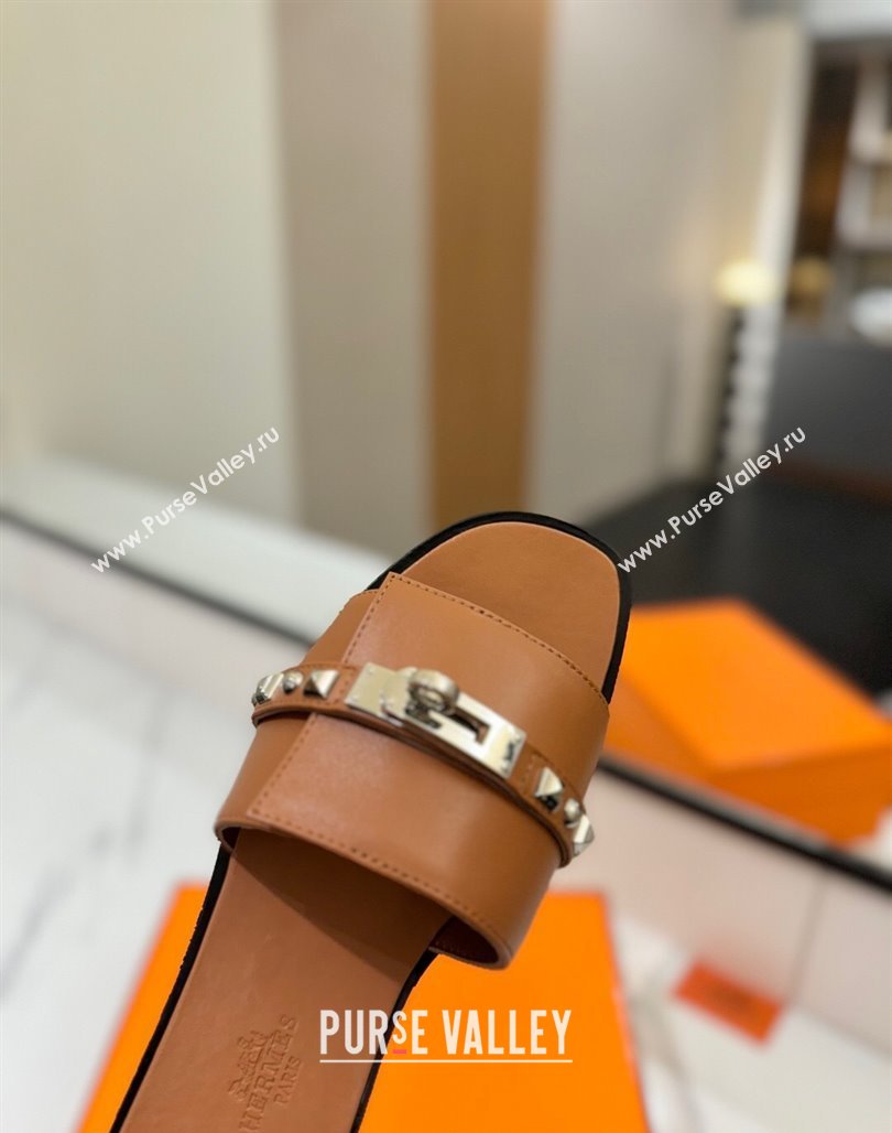 Hermes Giulia Flat Slides Sandal in Calfskin Leather with Kelly Buckle and Studs Brown 2025 0421 (MD-250421023)