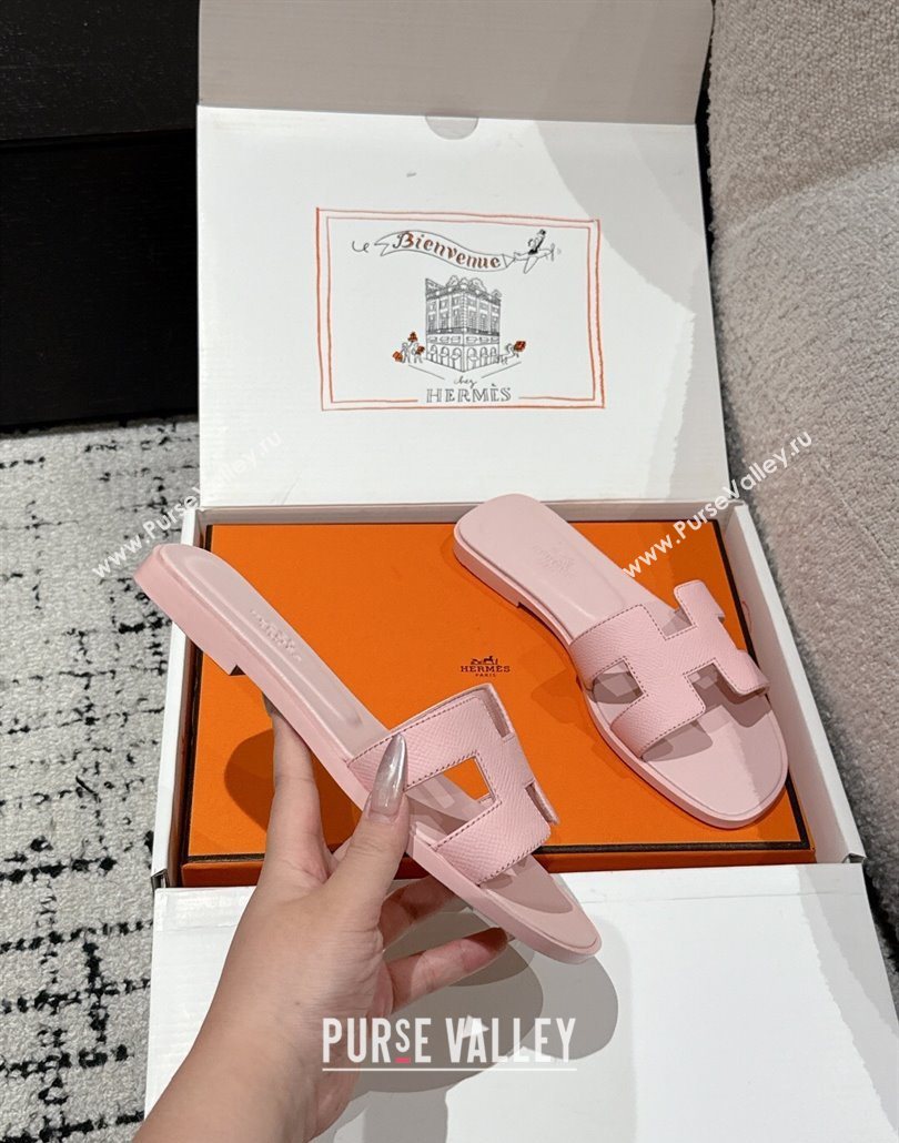 Hermes Classic Oran Flat Slides Sandal in Palm-Grained Leather Pink 23 2025 0606 (MD-250606168)