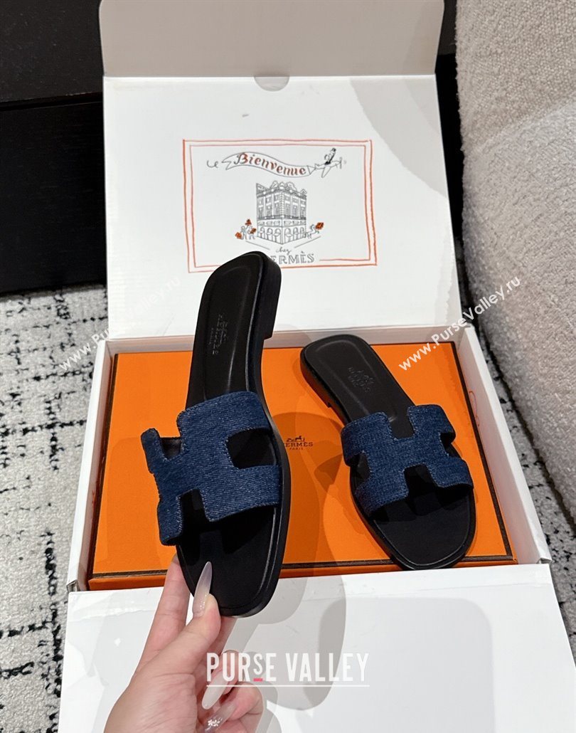 Hermes Classic Oran Flat Slides Sandal in Denim Navy Blue/Black 2025 0606 (MD-250606174)