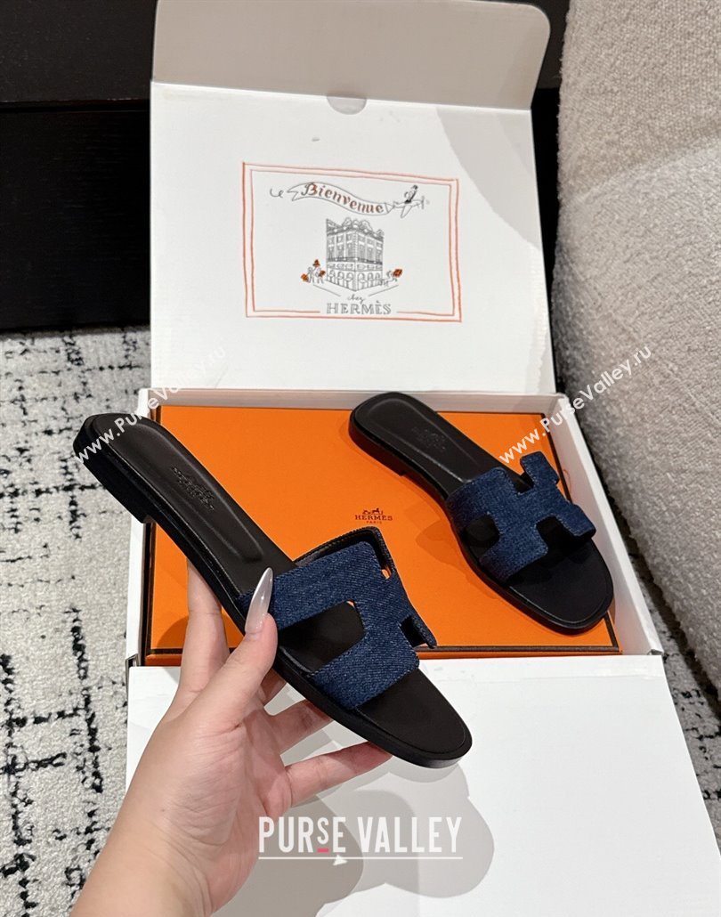 Hermes Classic Oran Flat Slides Sandal in Denim Navy Blue/Black 2025 0606 (MD-250606174)