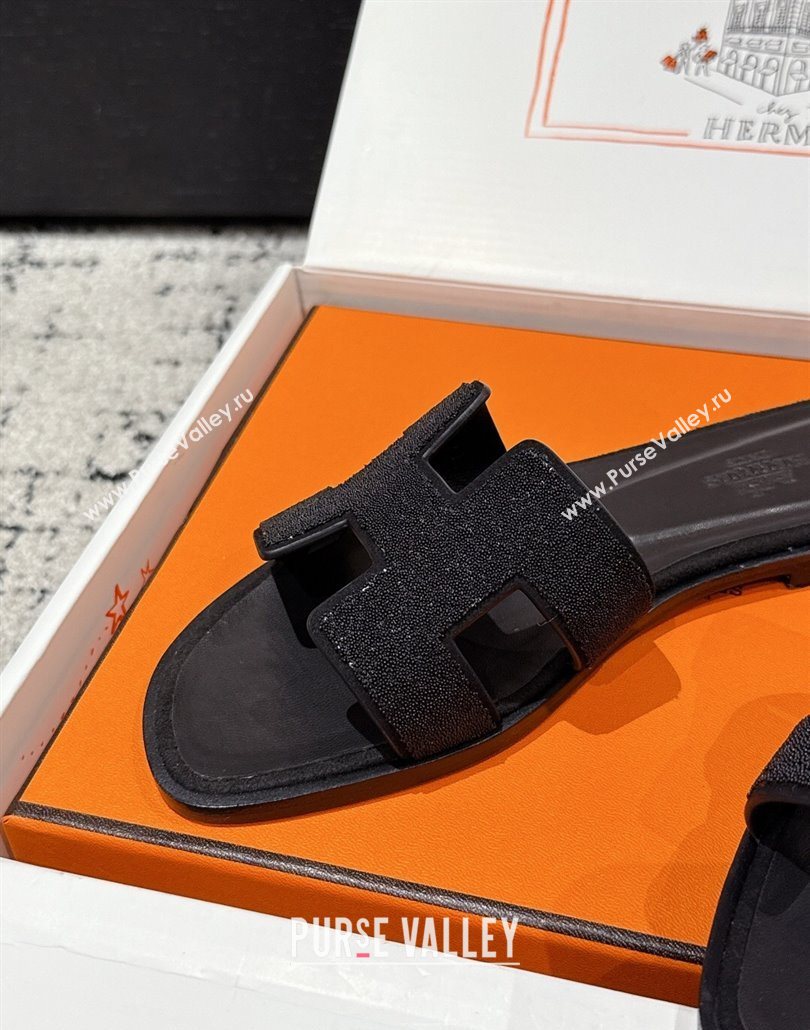 Hermes Classic Oran Flat Slides Sandal in Suede and Strass Black 1 2025 0606 (MD-250606176)