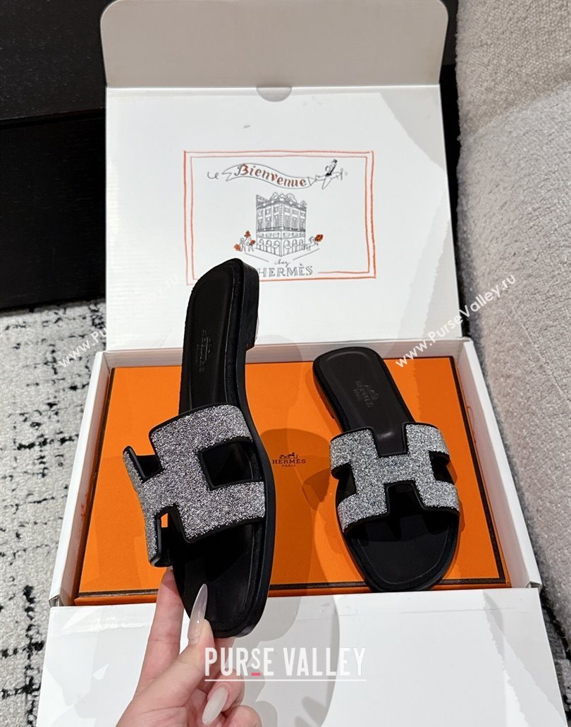 Hermes Classic Oran Flat Slides Sandal in Suede and Strass Black 2 2025 0606 (MD-250606177)