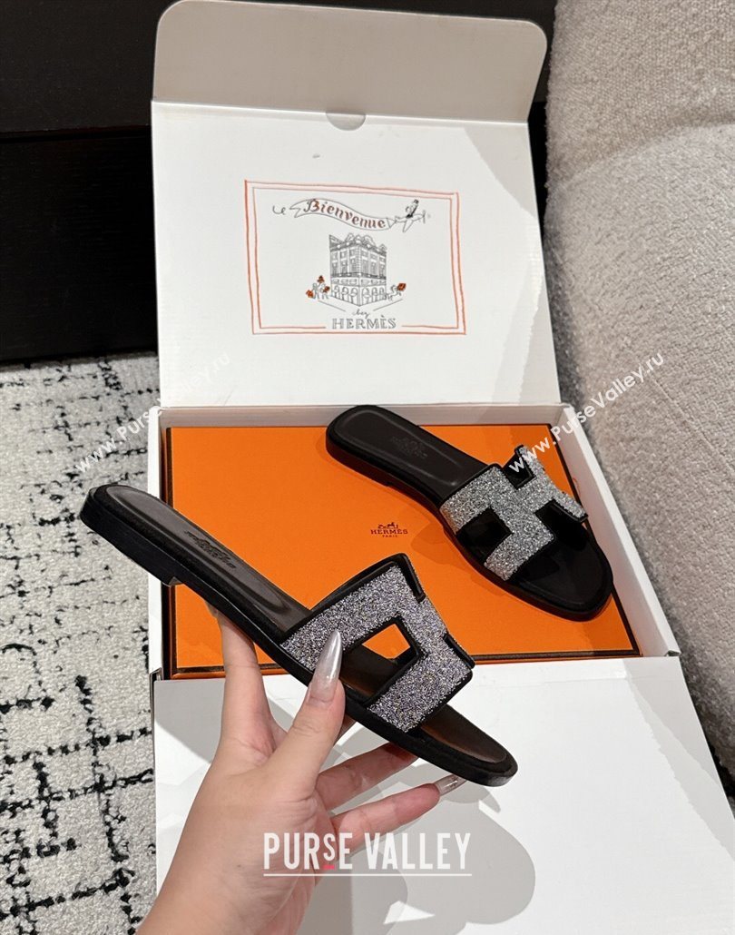 Hermes Classic Oran Flat Slides Sandal in Suede and Strass Black 2 2025 0606 (MD-250606177)