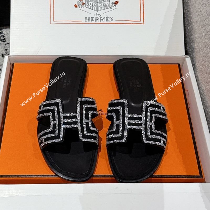 Hermes Classic Oran Flat Slides Sandal in Suede and Strass Black 3 2025 0606 (MD-250606178)