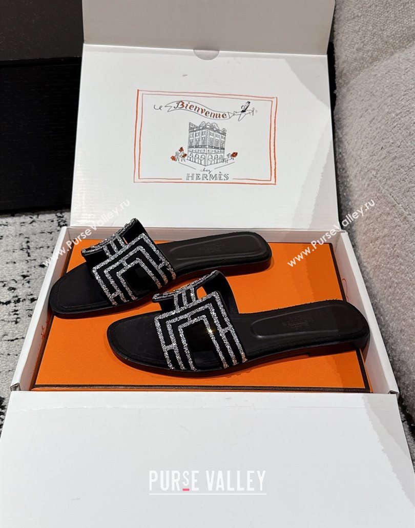 Hermes Classic Oran Flat Slides Sandal in Suede and Strass Black 3 2025 0606 (MD-250606178)