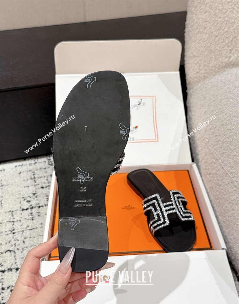 Hermes Classic Oran Flat Slides Sandal in Suede and Strass Black 3 2025 0606 (MD-250606178)