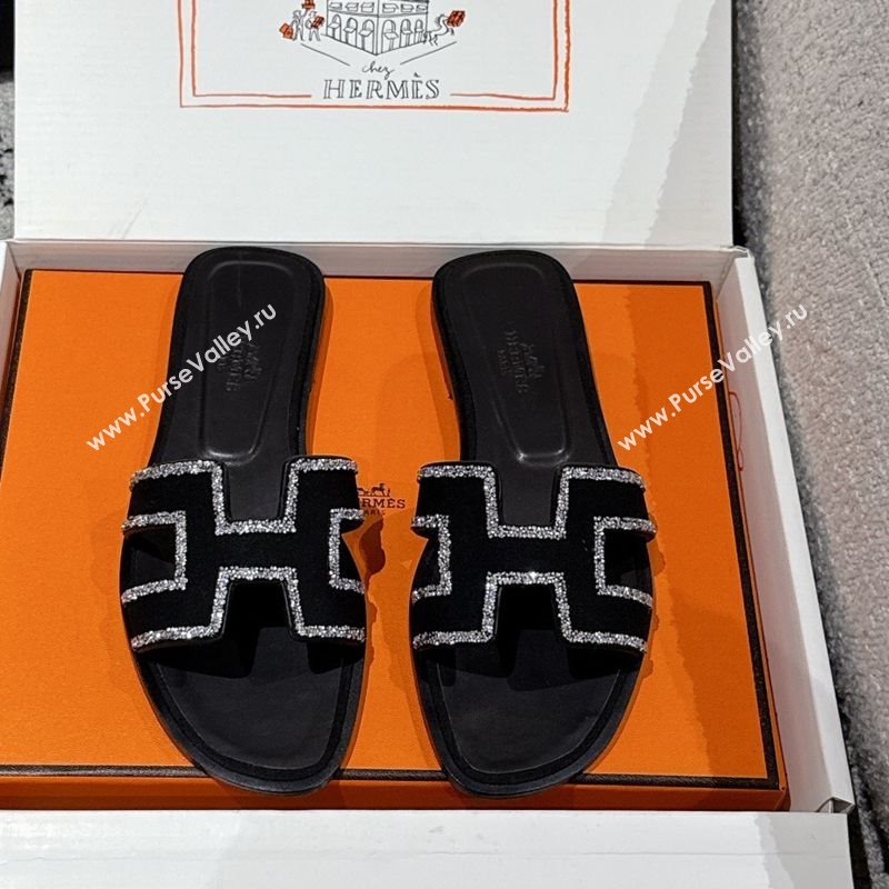 Hermes Classic Oran Flat Slides Sandal in Suede and Strass Black 6 2025 0606 (MD-250606181)
