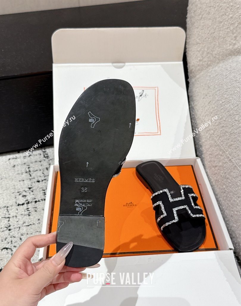Hermes Classic Oran Flat Slides Sandal in Suede and Strass Black 6 2025 0606 (MD-250606181)