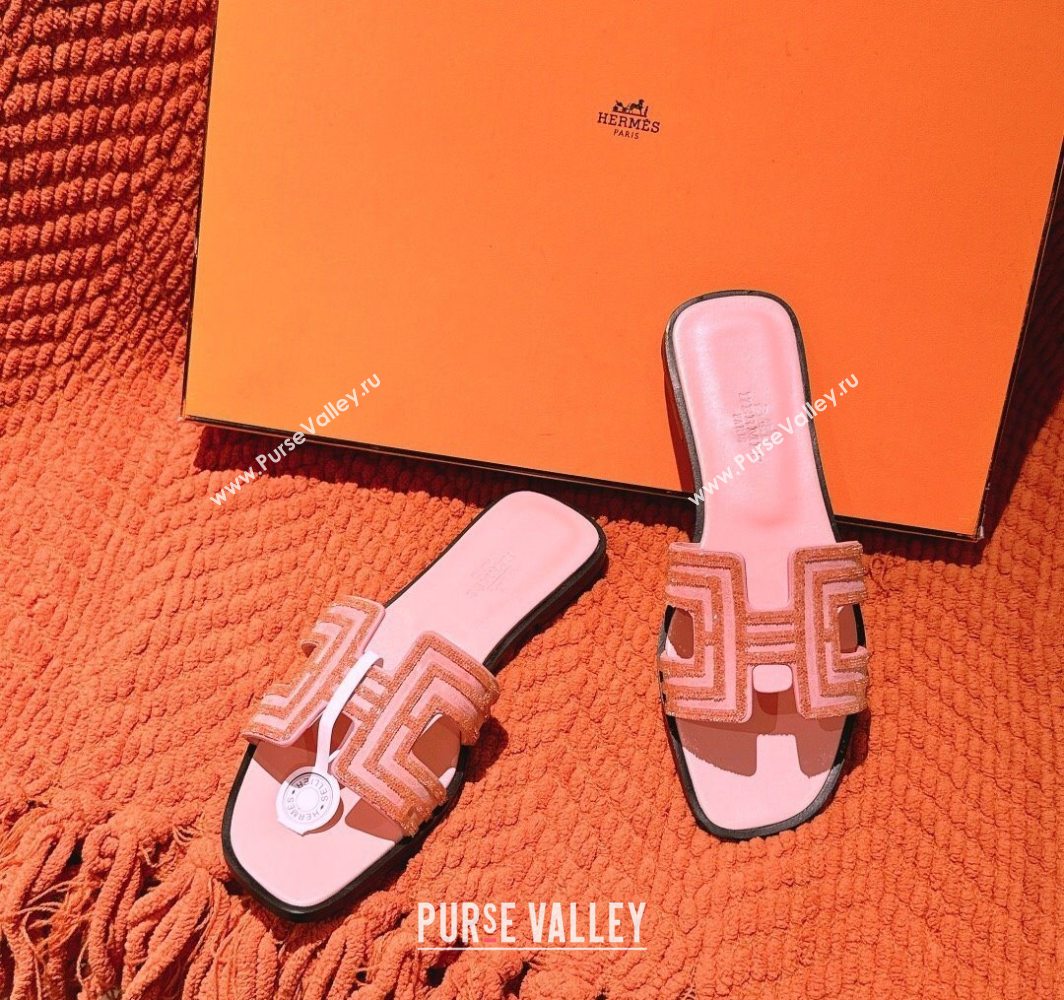 Hermes Classic Oran Flat Slides Sandal in Suede and Strass Light Pink 2025 0606 (MD-250606183)