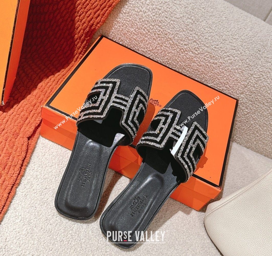 Hermes Classic Oran Flat Slides Sandal in Suede and Strass Black/Silver 2025 0606 (MD-250606187)
