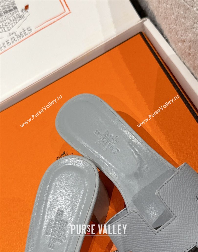Hermes Classic Oasis Heel Slides Sandal 4.5cm in Palm Grained Leather Grey 02 2025 0606 (MD-250606075)