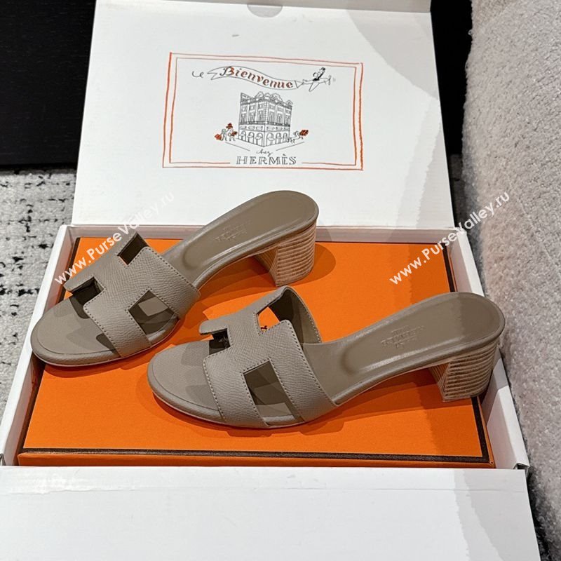 Hermes Classic Oasis Heel Slides Sandal 4.5cm in Palm Grained Leather Grey 03 2025 0606 (MD-250606076)