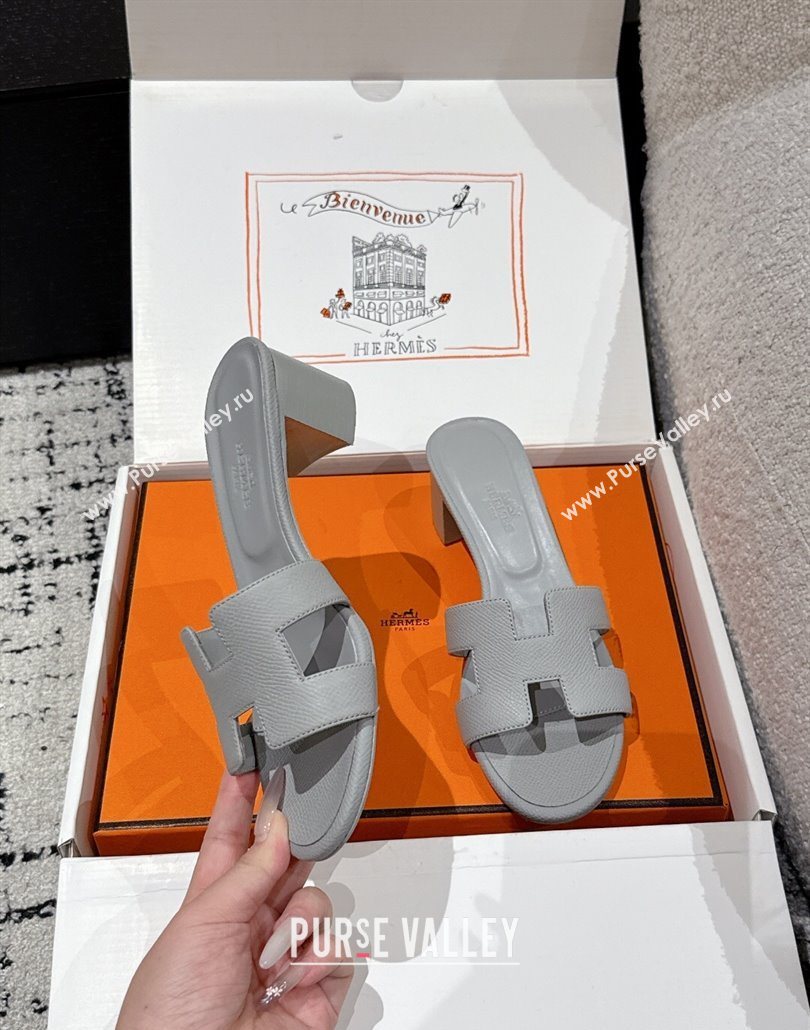 Hermes Classic Oasis Heel Slides Sandal 4.5cm in Palm Grained Leather Grey 05 2025 0606 (MD-250606078)