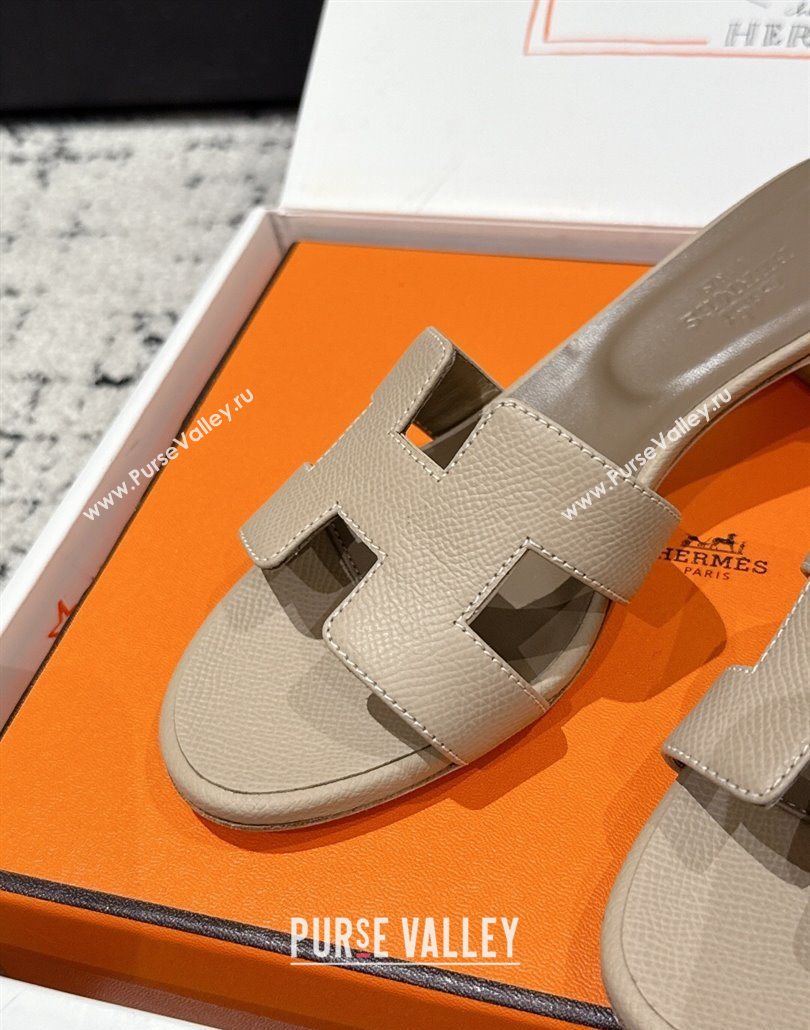 Hermes Classic Oasis Heel Slides Sandal 4.5cm in Palm Grained Leather Beige 07 2025 0606 (MD-250606080)