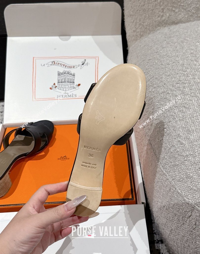 Hermes Classic Oasis Heel Slides Sandal 4.5cm in Palm Grained Leather Black 08 2025 0606 (MD-250606081)