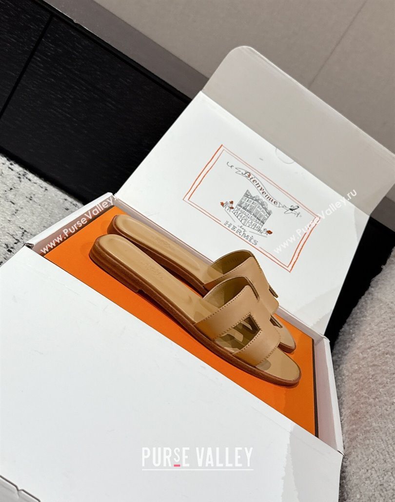 Hermes Classic Oran Flat Slides Sandal in Shiny Calfskin Light Brown 2025 0606 (MD-250606116)