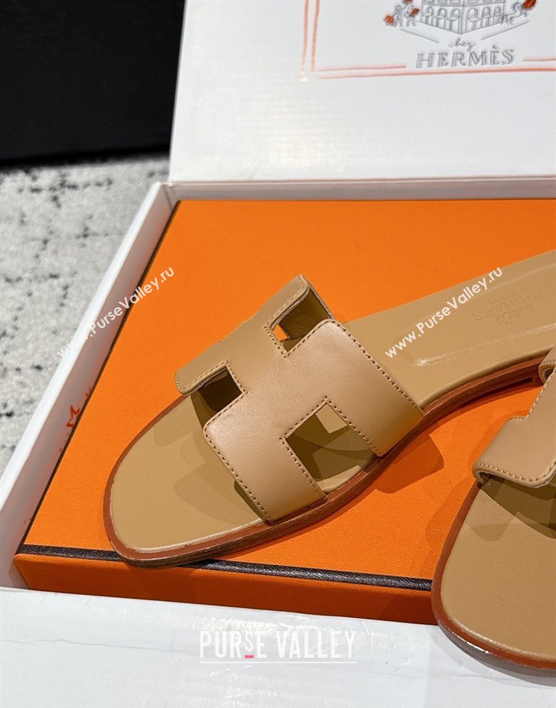 Hermes Classic Oran Flat Slides Sandal in Shiny Calfskin Light Brown 2025 0606 (MD-250606116)