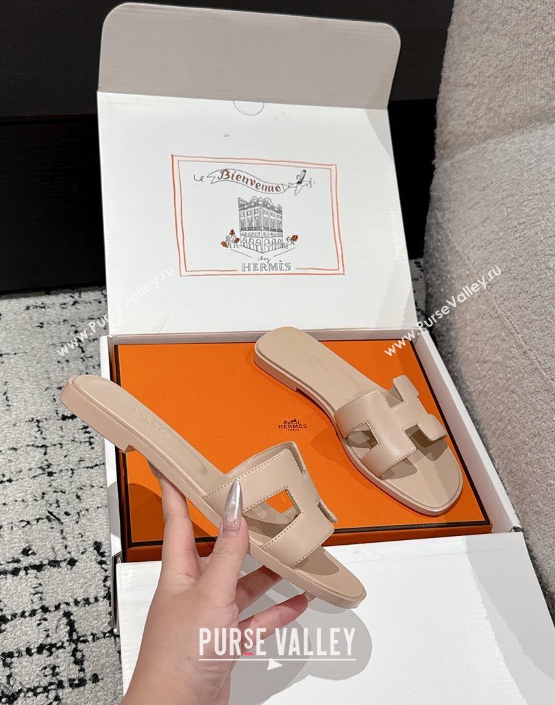 Hermes Classic Oran Flat Slides Sandal in Shiny Calfskin Rose Beige 2025 0606 (MD-250606117)