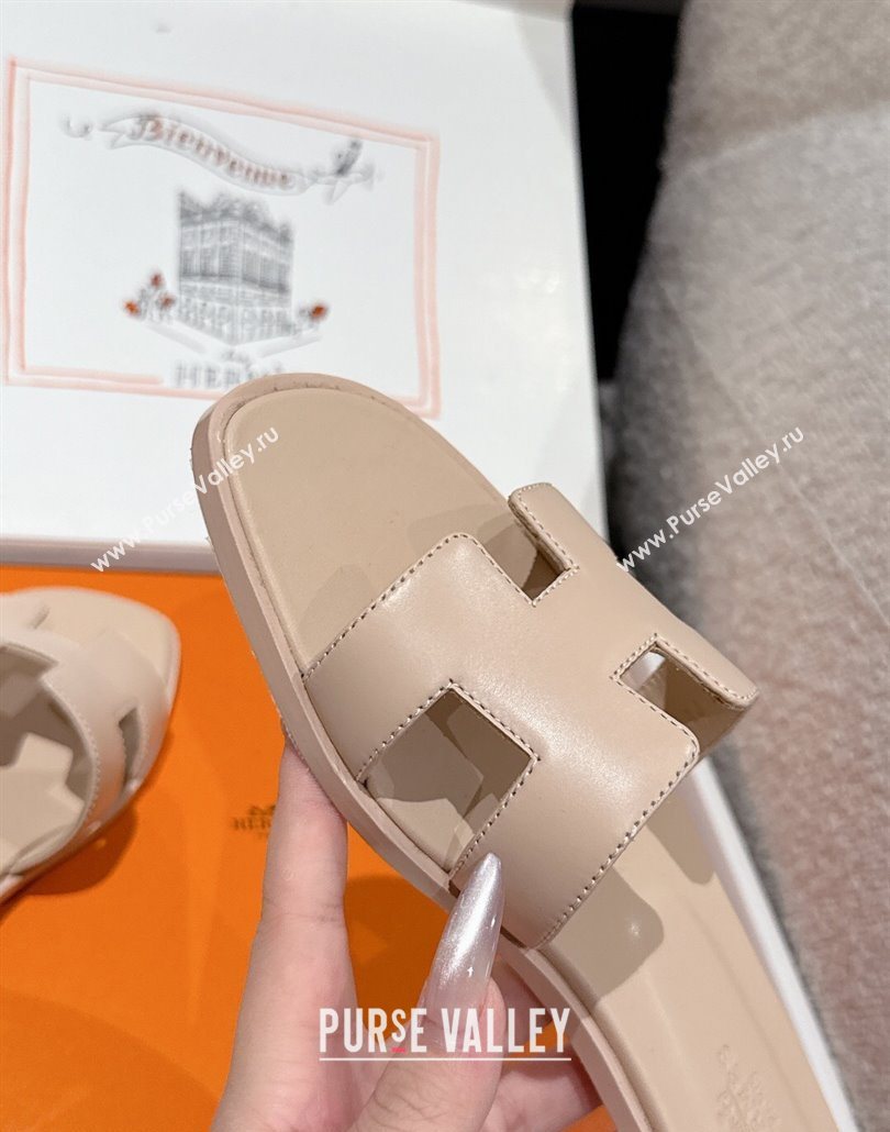 Hermes Classic Oran Flat Slides Sandal in Shiny Calfskin Rose Beige 2025 0606 (MD-250606117)