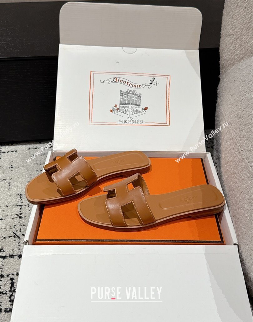 Hermes Classic Oran Flat Slides Sandal in Shiny Calfskin Brown 05 2025 0606 (MD-250606123)