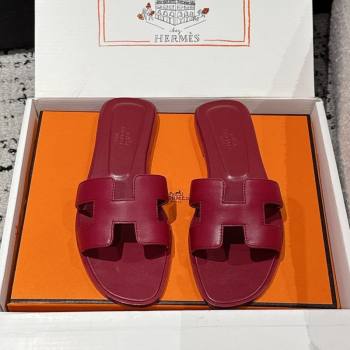 Hermes Classic Oran Flat Slides Sandal in Shiny Calfskin Dark Burgundy 2025 0606 (MD-250606125)