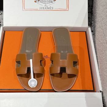 Hermes Classic Oran Flat Slides Sandal in Shiny Calfskin Brown 07 2025 0606 (MD-250606126)
