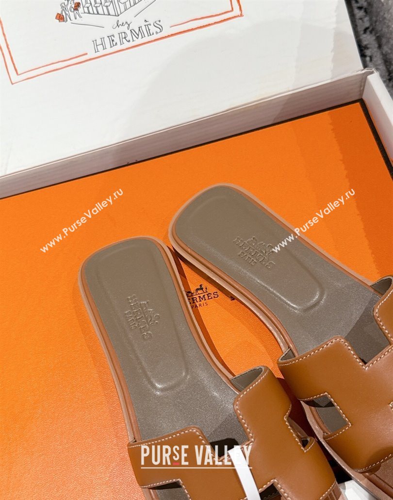 Hermes Classic Oran Flat Slides Sandal in Shiny Calfskin Brown 07 2025 0606 (MD-250606126)