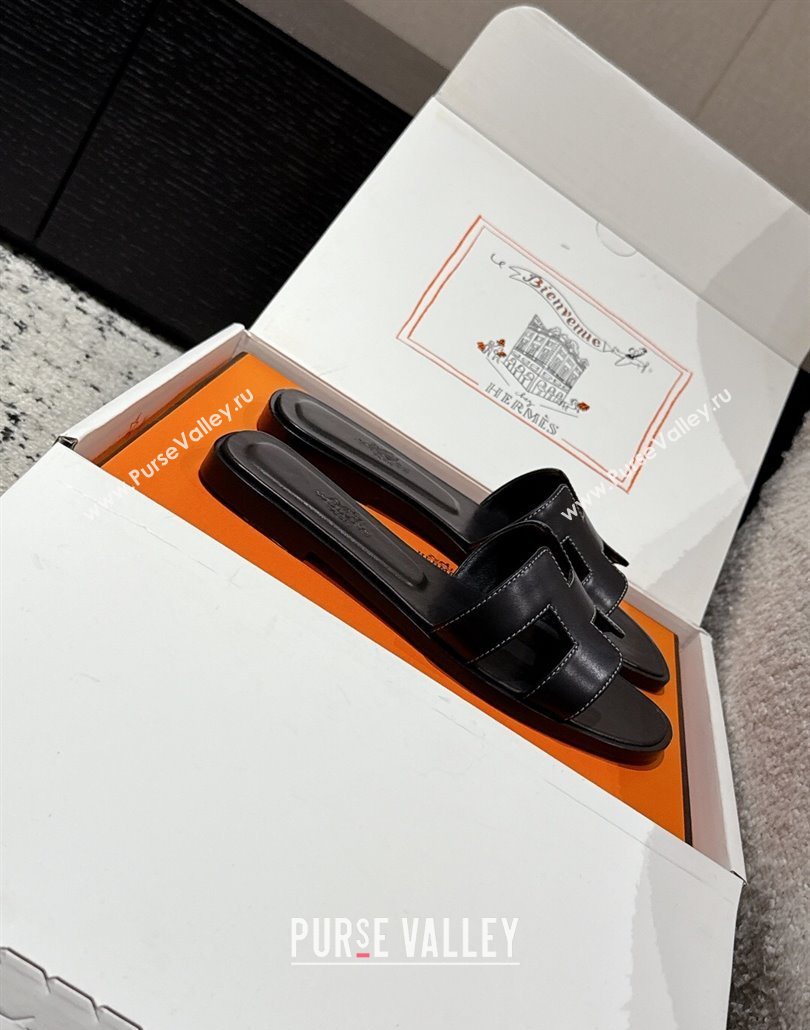 Hermes Classic Oran Flat Slides Sandal in Shiny Calfskin Black 09 2025 0606 (MD-250606131)