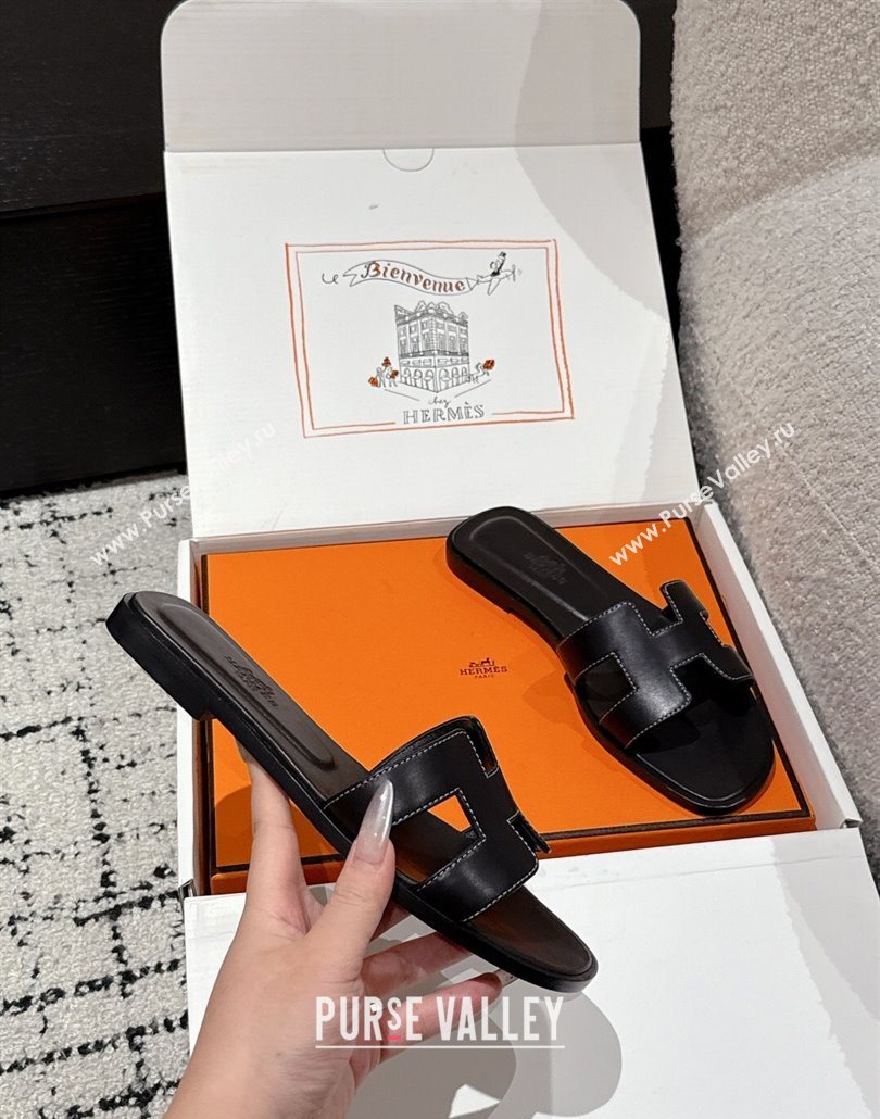 Hermes Classic Oran Flat Slides Sandal in Shiny Calfskin Black 09 2025 0606 (MD-250606131)