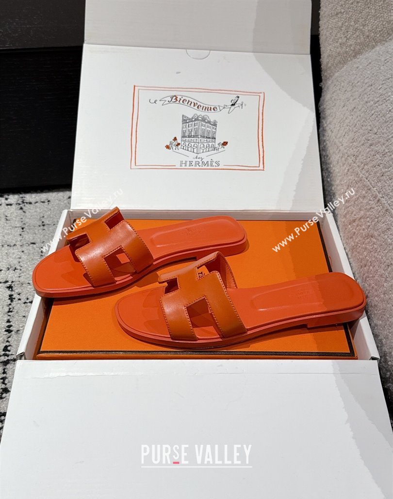 Hermes Classic Oran Flat Slides Sandal in Shiny Calfskin Orange 11 2025 0606 (MD-250606133)