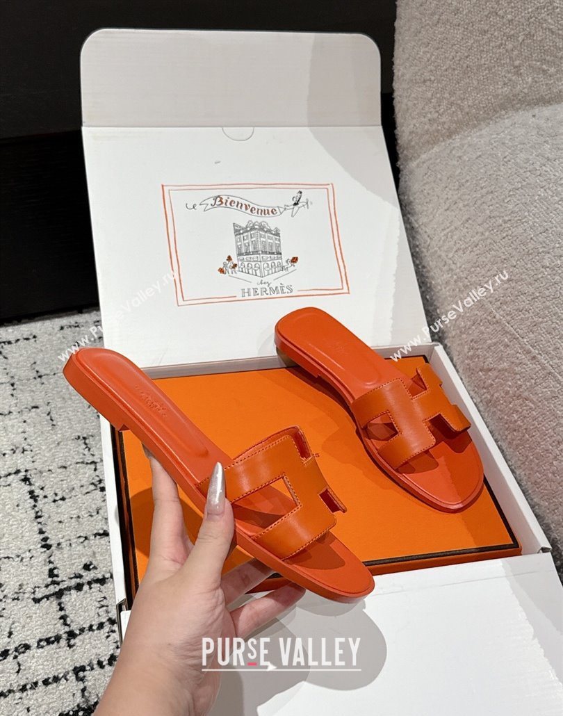 Hermes Classic Oran Flat Slides Sandal in Shiny Calfskin Orange 11 2025 0606 (MD-250606133)