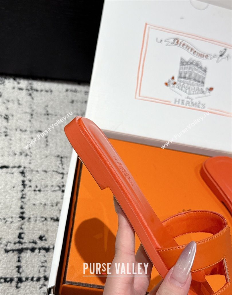 Hermes Classic Oran Flat Slides Sandal in Shiny Calfskin Orange 11 2025 0606 (MD-250606133)