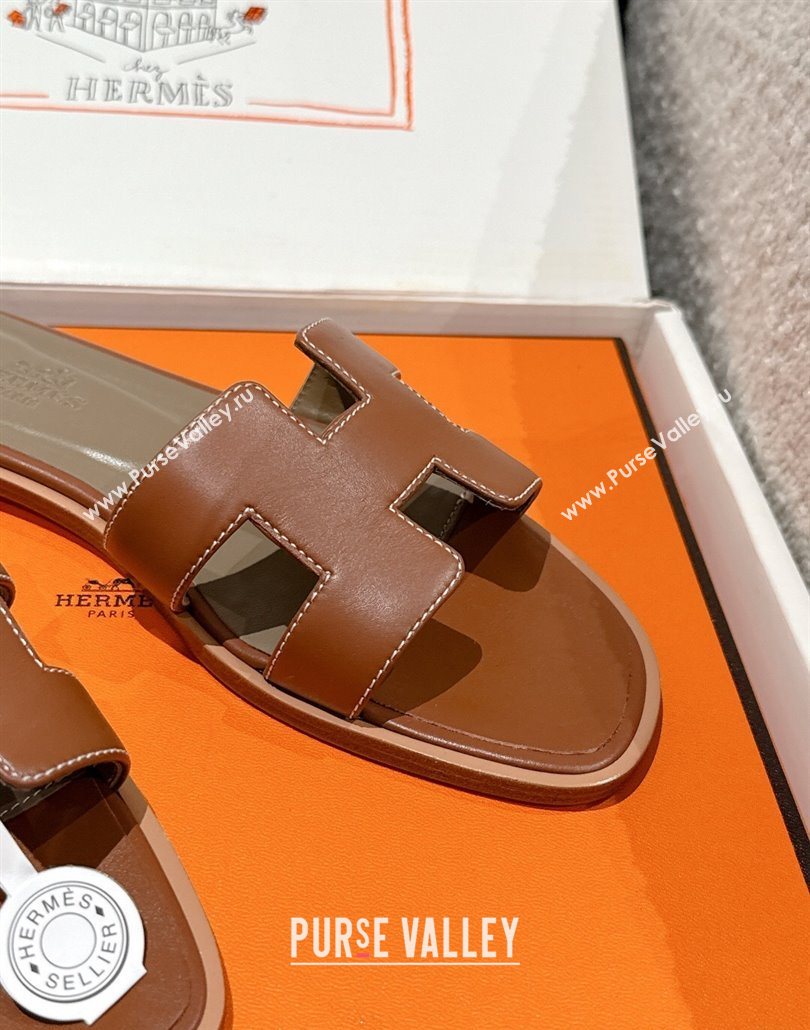 Hermes Classic Oran Flat Slides Sandal in Shiny Calfskin Brown 12 2025 0606 (MD-250606134)