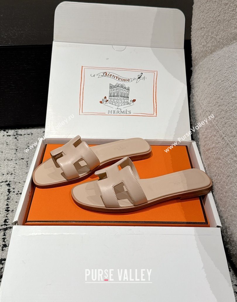 Hermes Classic Oran Flat Slides Sandal in Shiny Calfskin Nude Pink 2025 0606 (MD-250606135)