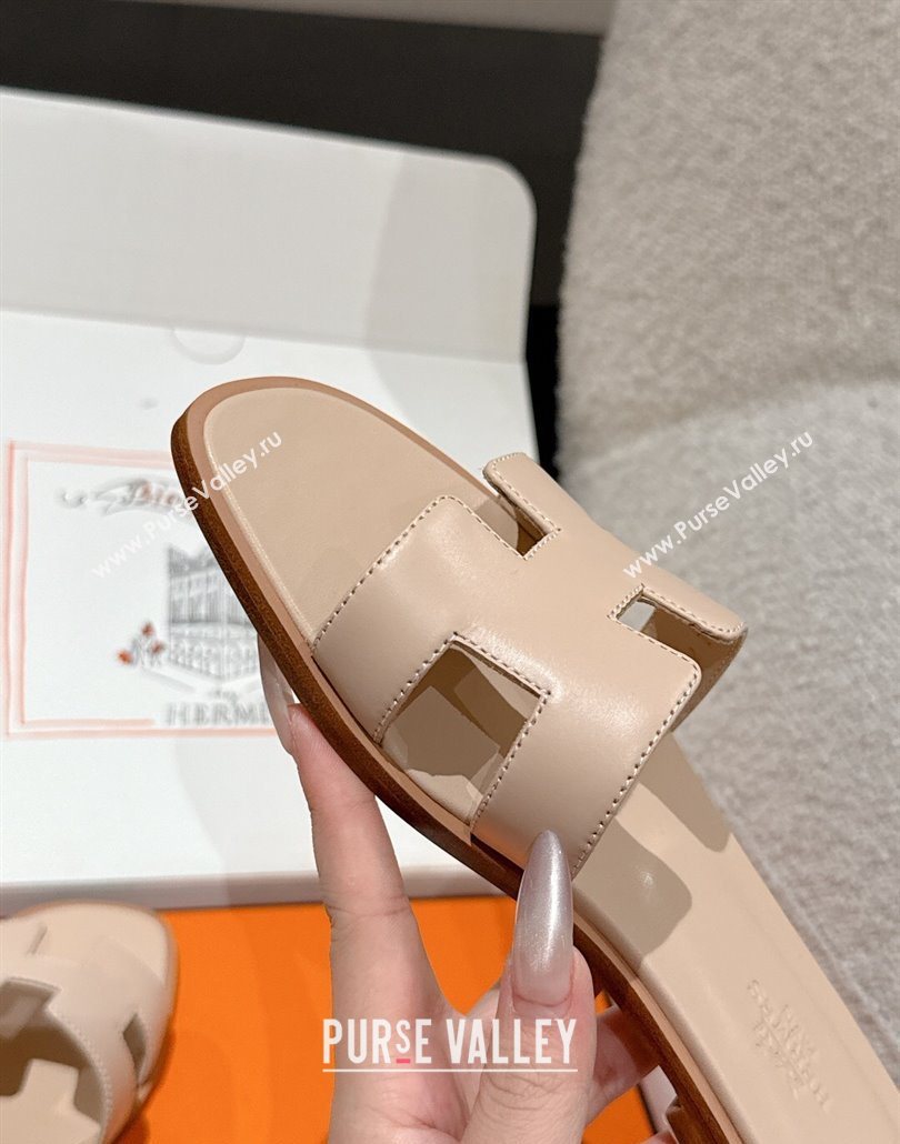 Hermes Classic Oran Flat Slides Sandal in Shiny Calfskin Nude Pink 2025 0606 (MD-250606135)
