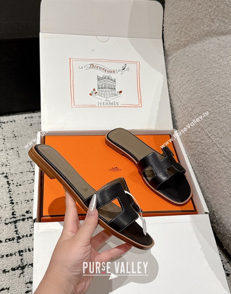 Hermes Classic Oran Flat Slides Sandal in Shiny Calfskin Black 15 2025 0606 (MD-250606138)