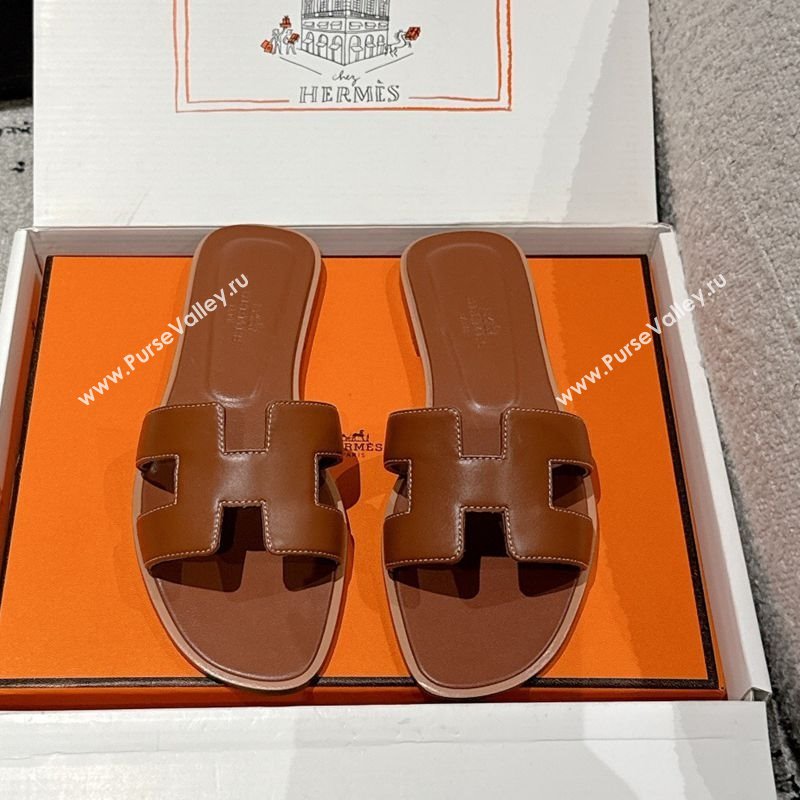 Hermes Classic Oran Flat Slides Sandal in Shiny Calfskin Brown 17 2025 0606 (MD-250606140)