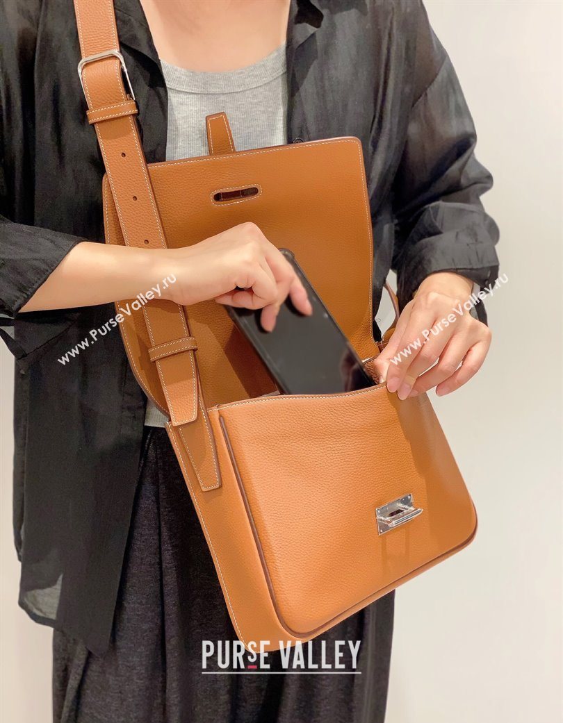 Hermes Steve Light Junior Messenger Bag in Grained Calfskin 2025 (Half Handmade) (FL-250701066)